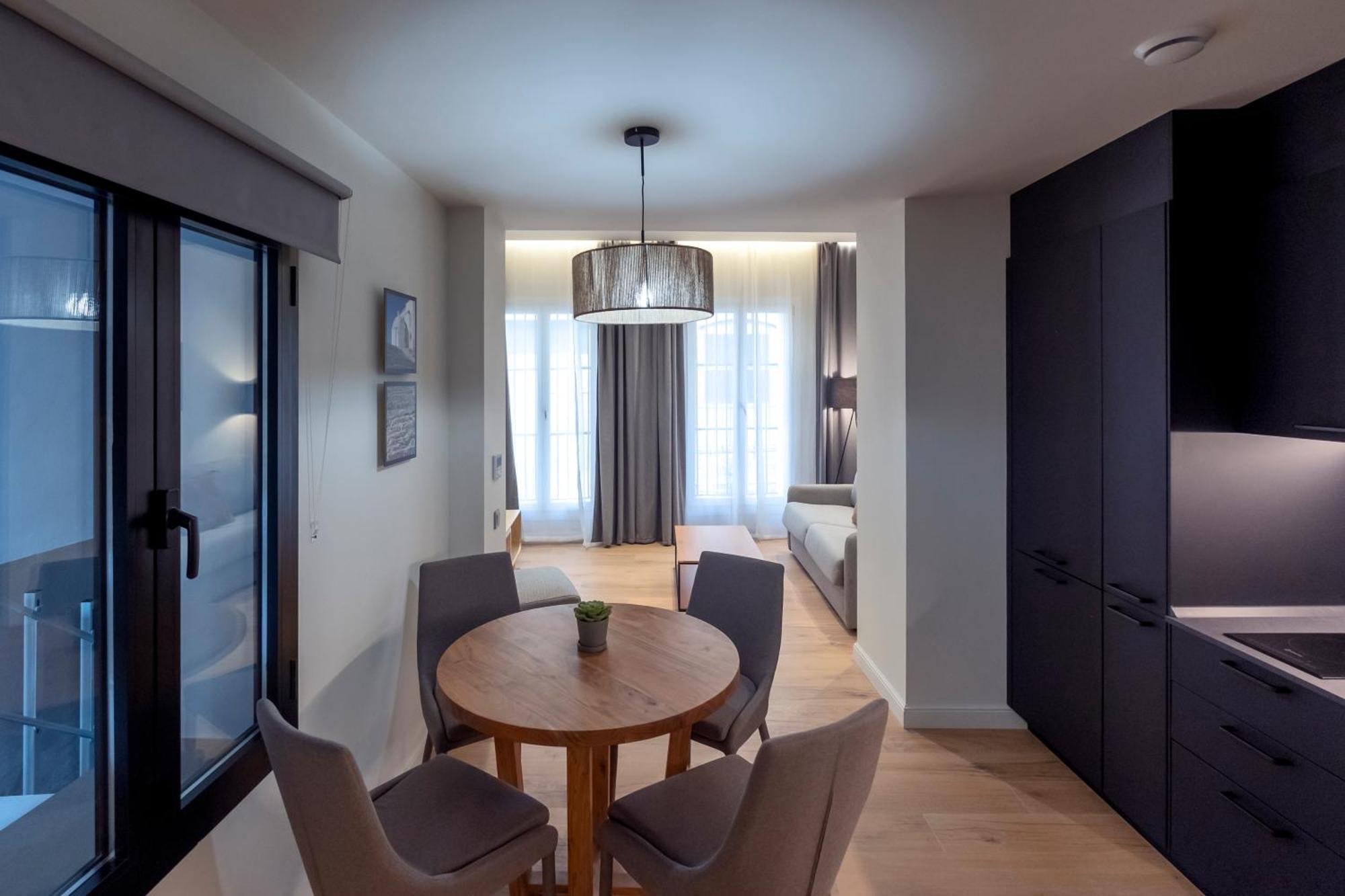 Villar Suites By Cadiz4Rentals エクステリア 写真